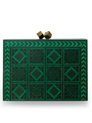 DAMA GREEN