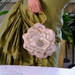 GRAND MAGNOLIA GOLD FLAPPER WRISTLET