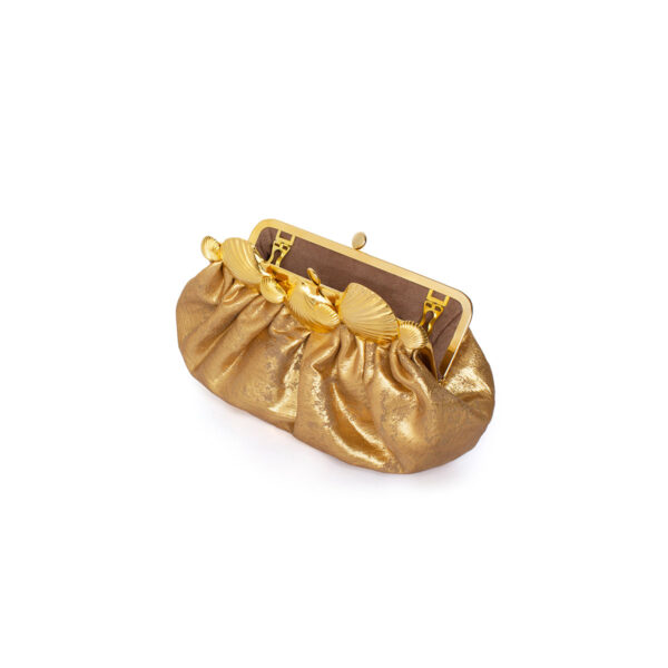 SHELL CROWN ON GOLD POUFFY