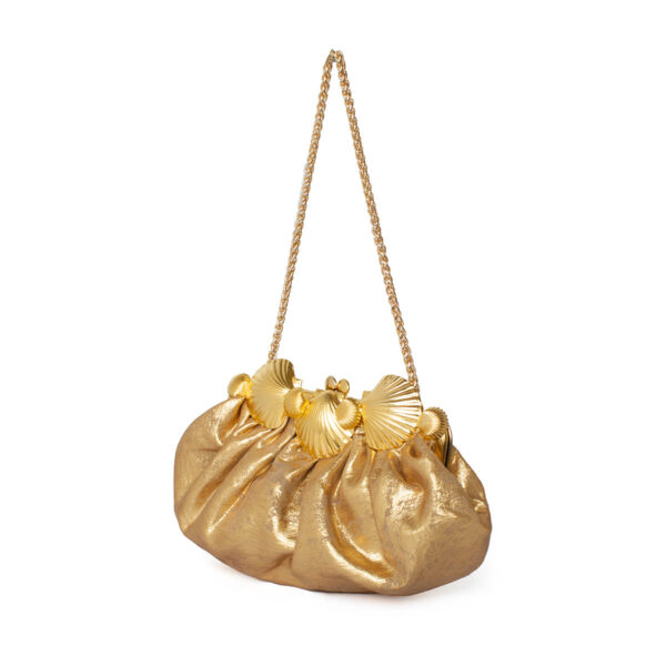 SHELL CROWN ON GOLD POUFFY