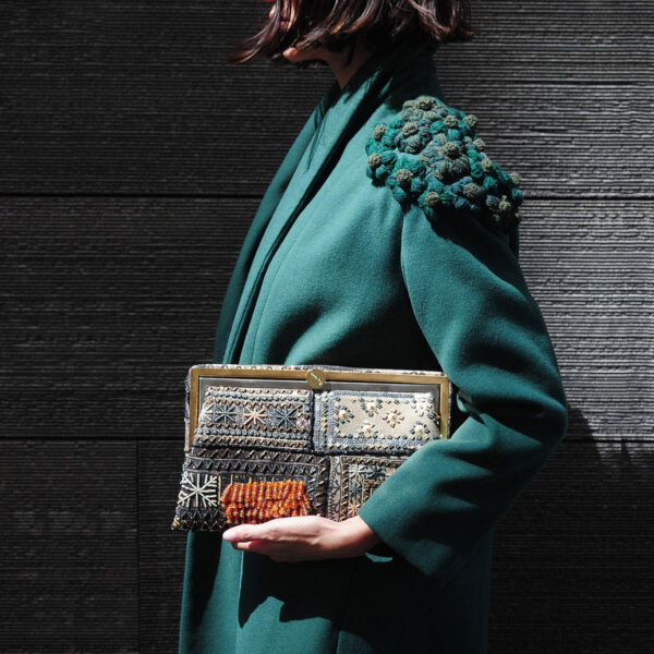 BEDOUIN METALLIC GRACE CLUTCH