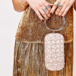 SHIELD  MENOTTES WRISTLET